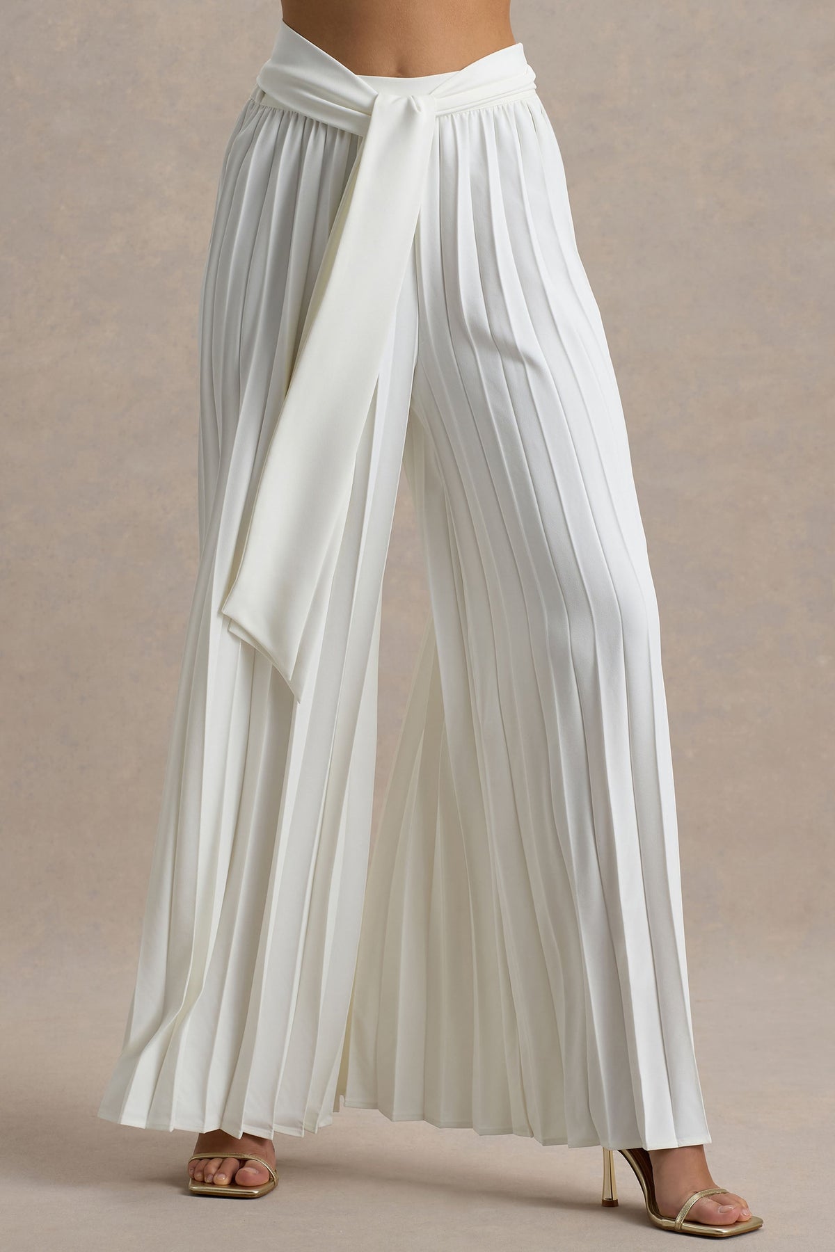 Eclipse | Cream Pleated Wide-Leg Trousers