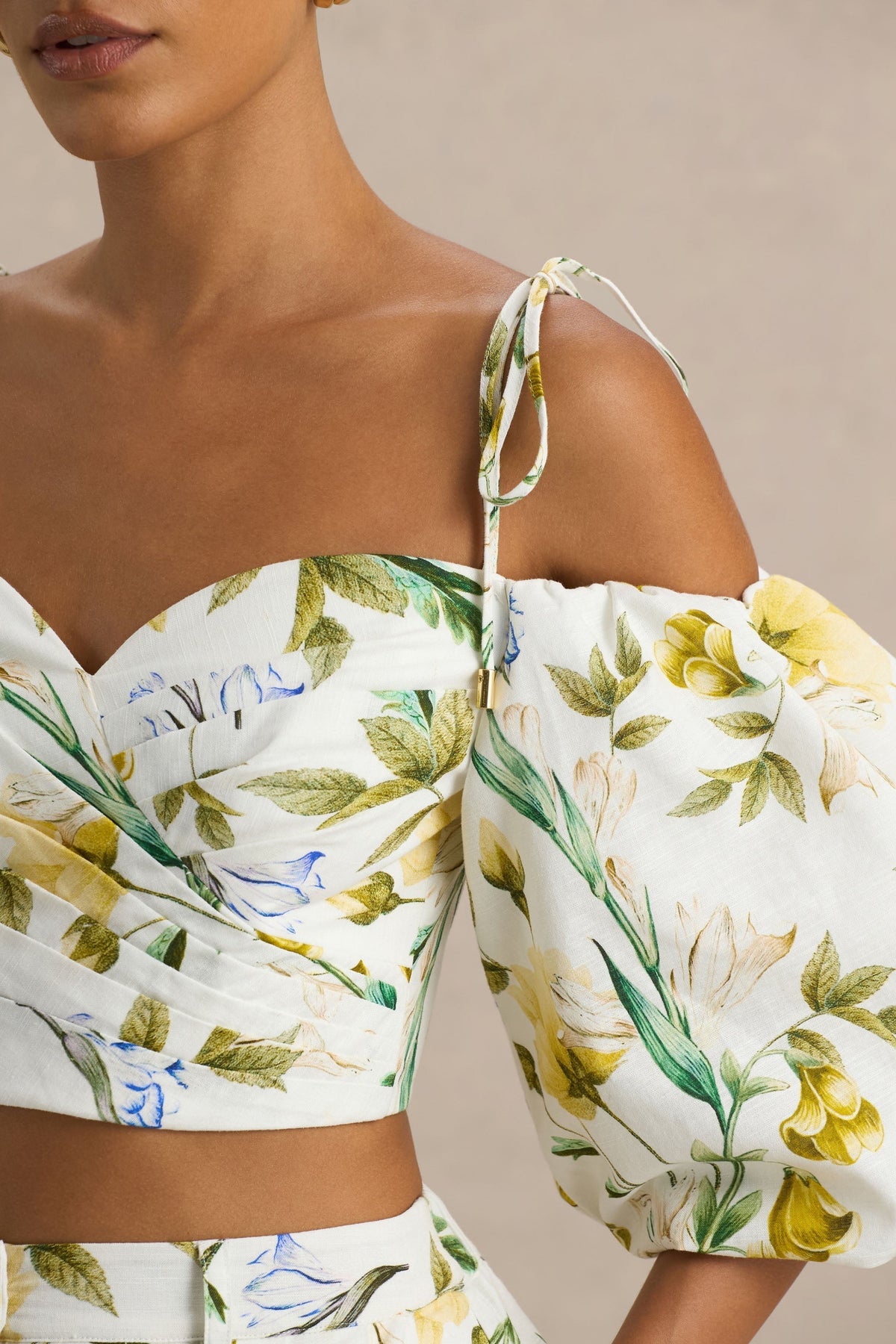 Amberly | Lemon Floral Print Plunge-Neck Ruffled Crop Top
