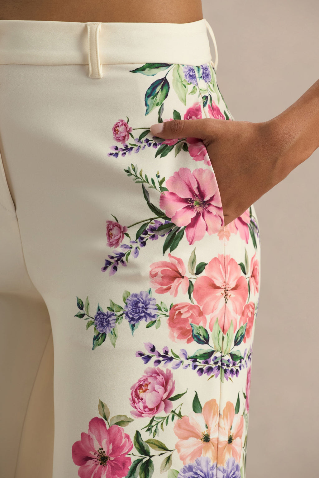 Solana | White Floral Border Print Wide-Leg Trousers
